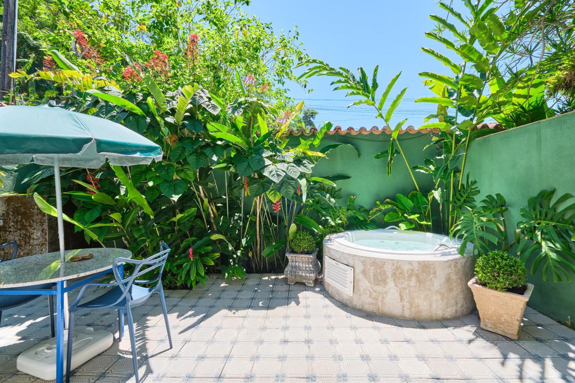 Pousada Pontal Gardens Araquari Exterior photo