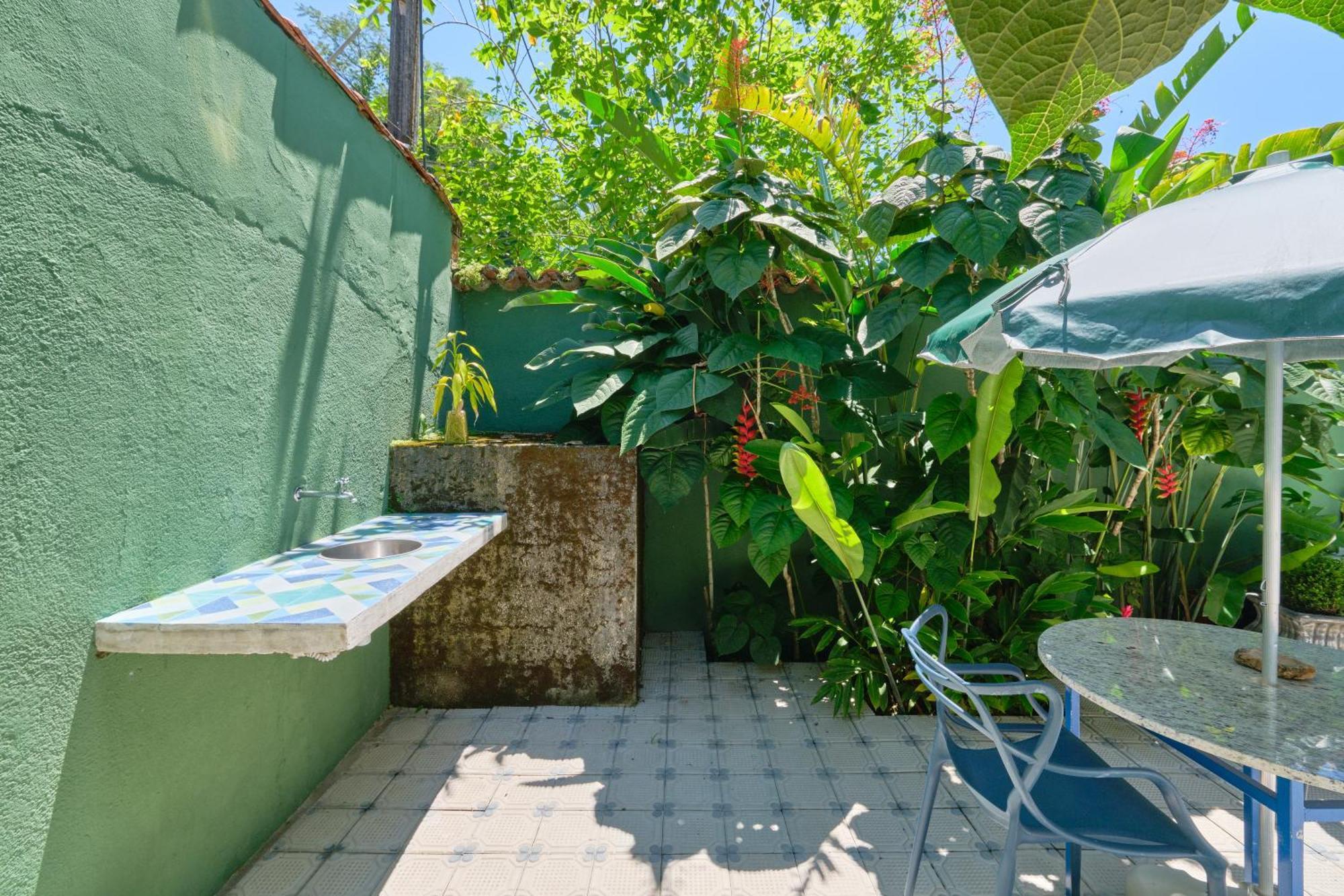 Pousada Pontal Gardens Araquari Exterior photo